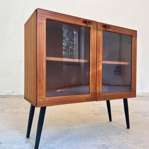 Kleine Vitrine Teak von H. W. Klein für Bramin