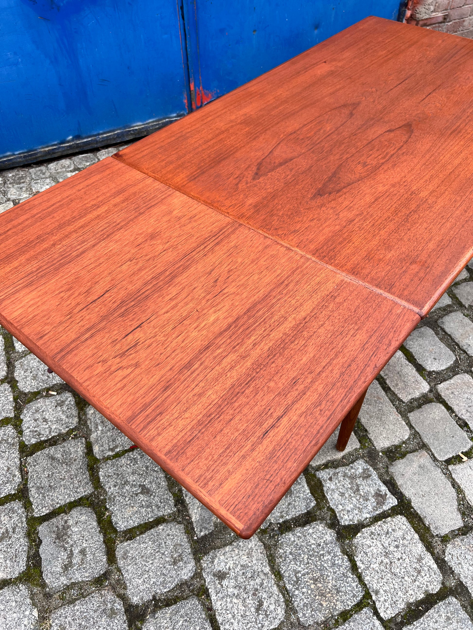 Esstisch Teak ausziehbar aus Dänemark