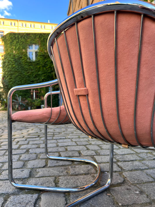 Set: 2x Freischwinger rosa Chrom von Gastone Rinaldi - neu gepolstert