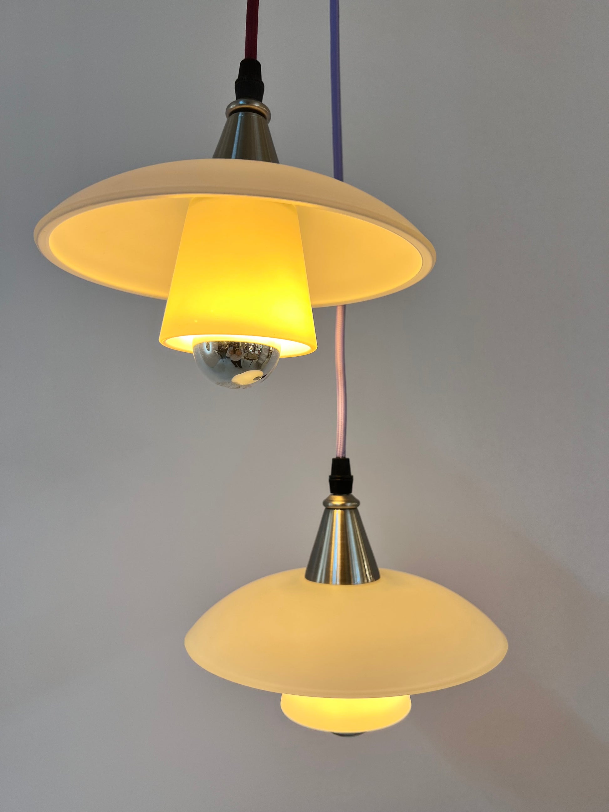 Lamellenlampe Milchglas aus Dänemark