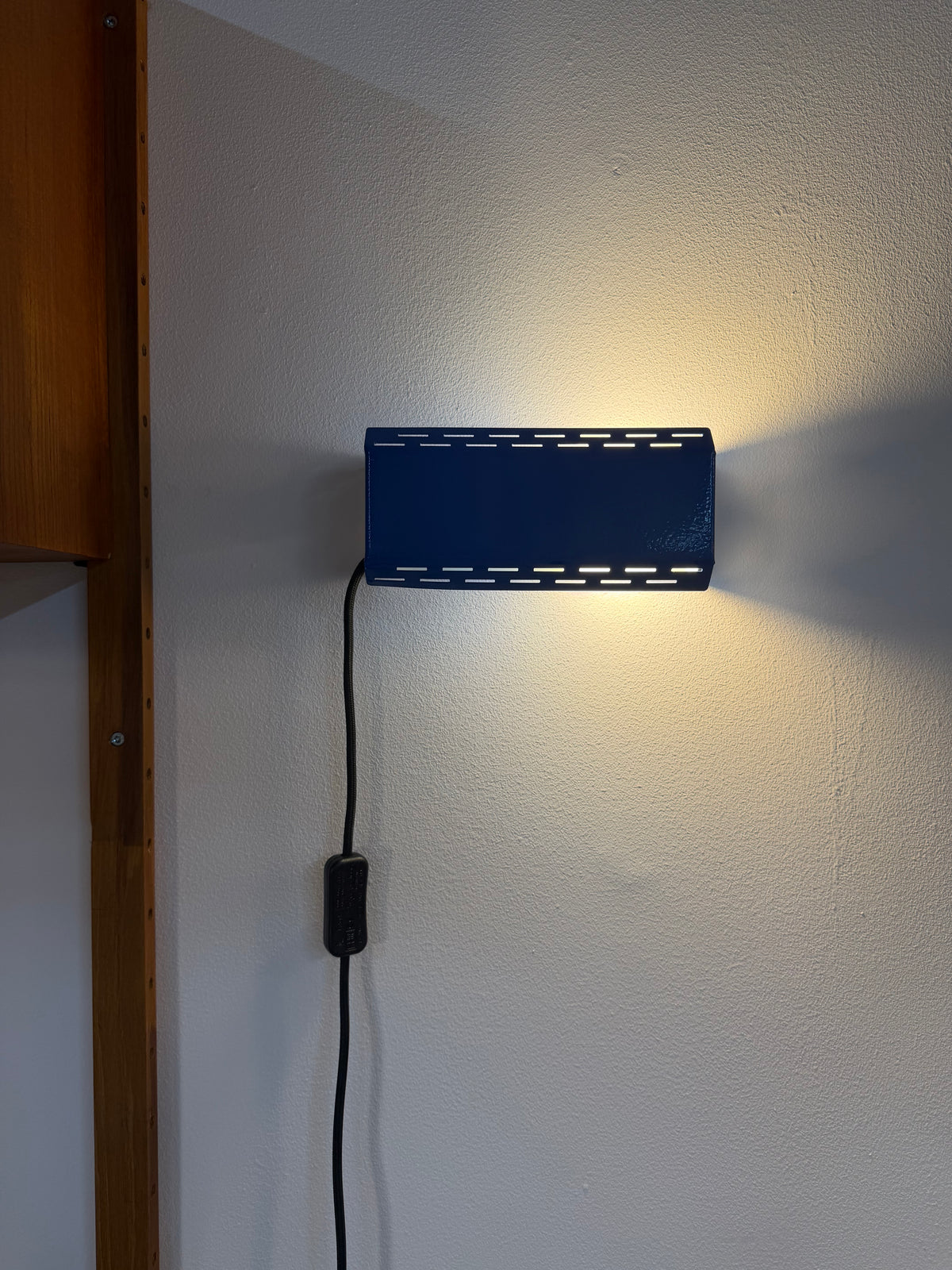 Wandlampe blau weiß von G&G Gramelsbacher