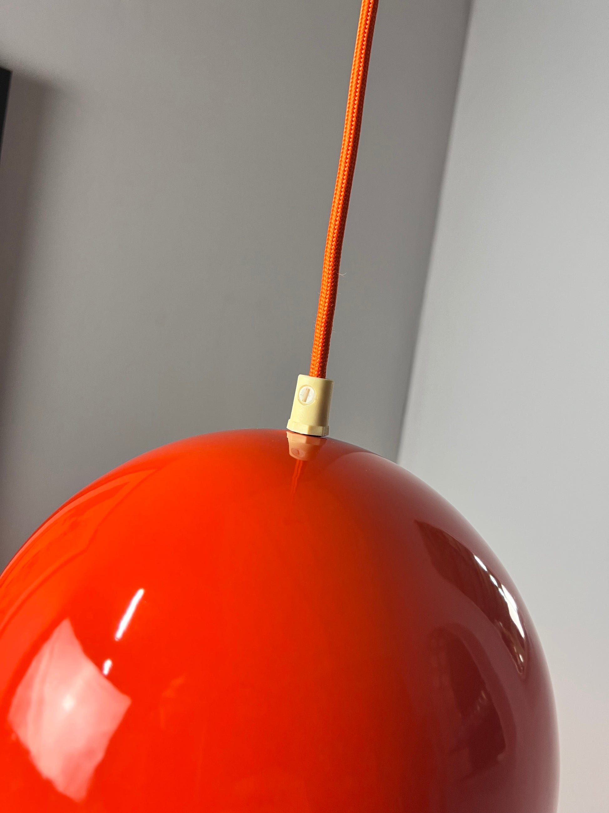 Hängelampe Flowerpot VP1 orange Emaille von Verner Panton für Louis Poulsen