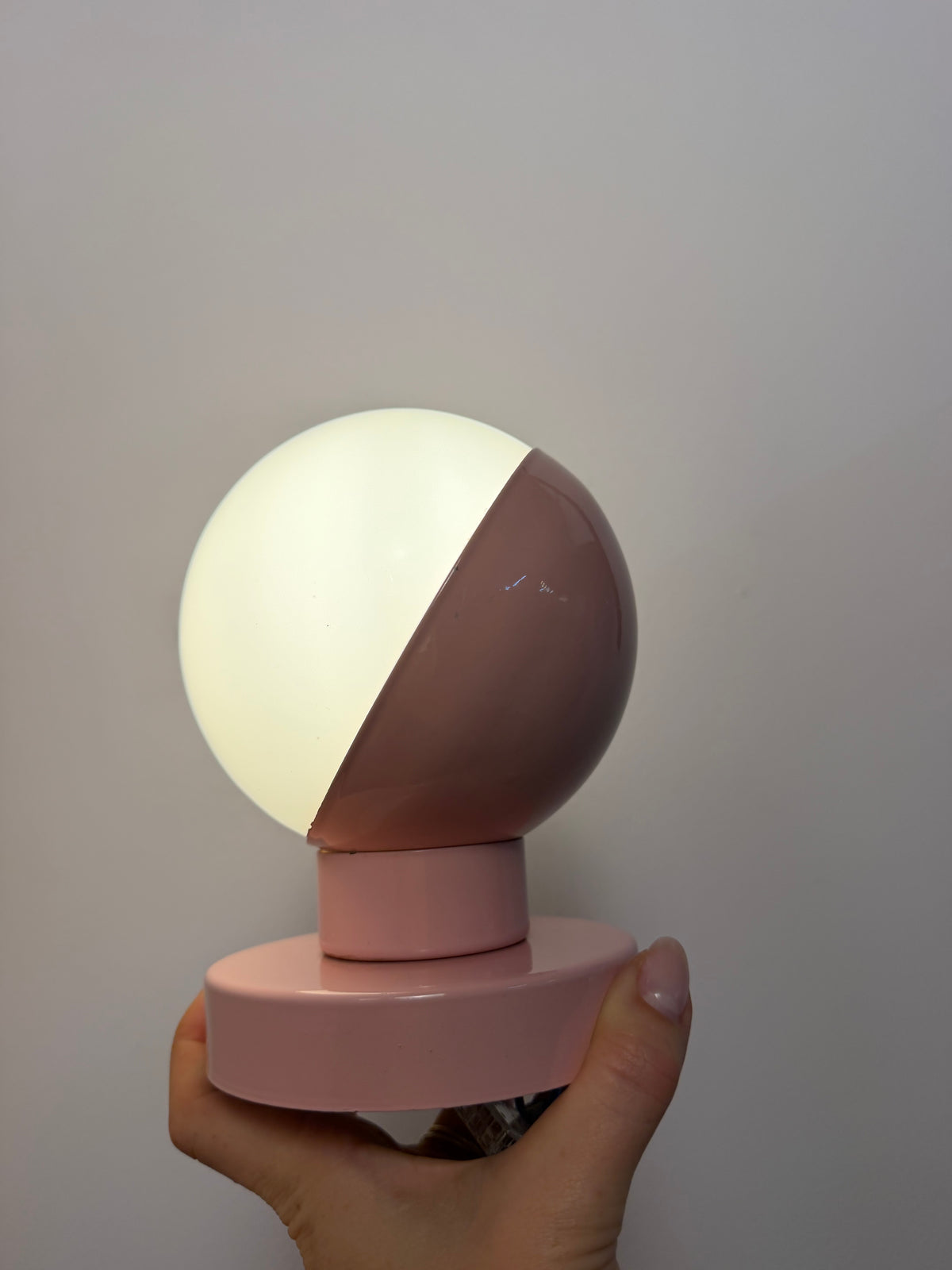Wandlampe Typ 0330 rosa aus Dänemark
