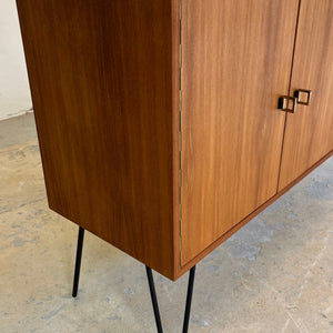 Sideboard Teak mit Flügeltüren & Messinggriffen