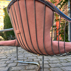 Set: 2x Freischwinger rosa Chrom von Gastone Rinaldi - neu gepolstert