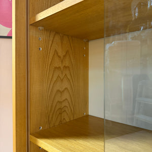 Vitrine Typ 430 mit neuen Hairpinlegs von Joachim Nebelung für Hellerau