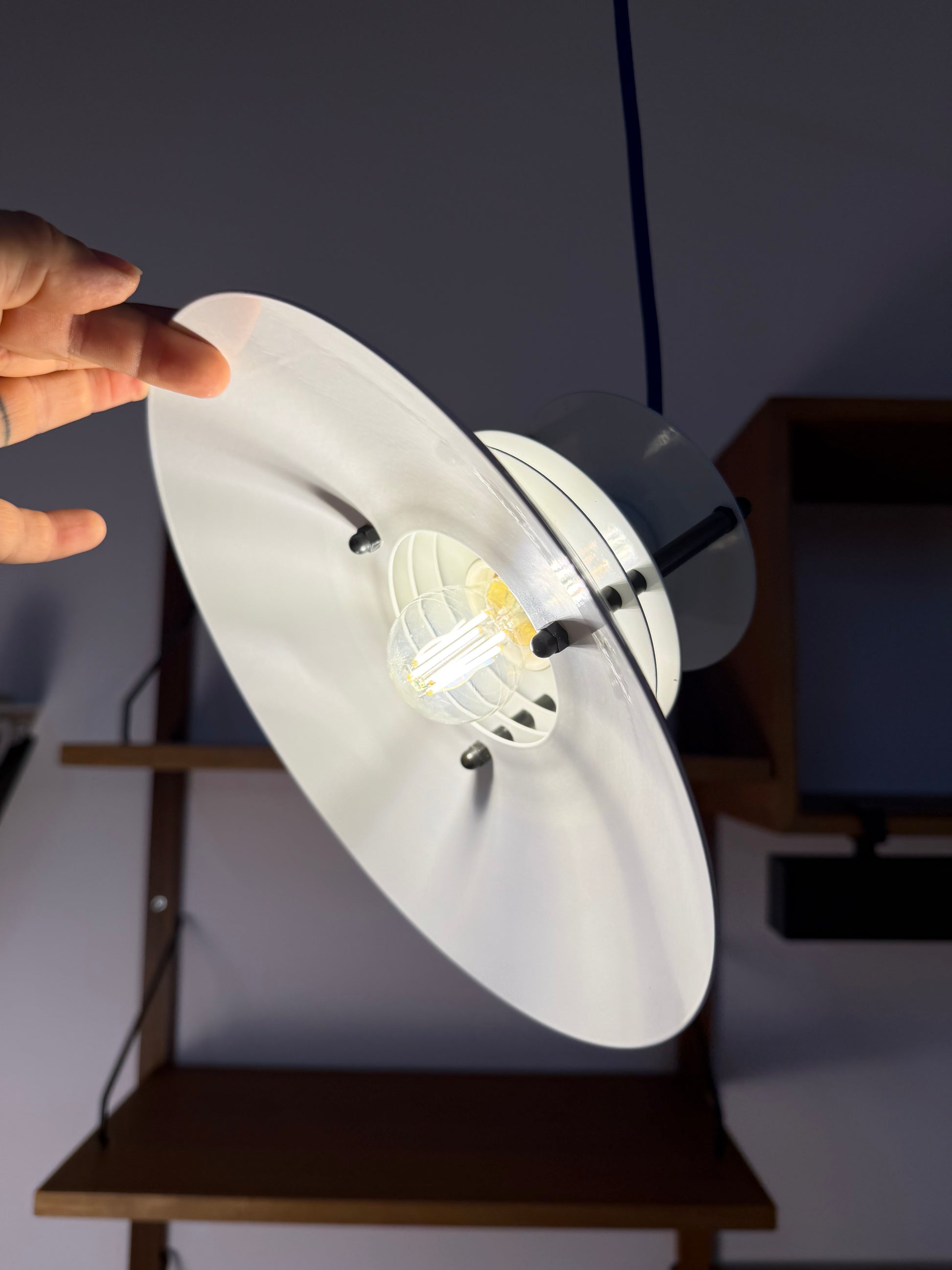 Lamellenlampe weiß aus Dänemark