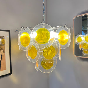 Kronleuchter gelb silber mit Plexiglas-Scheiben