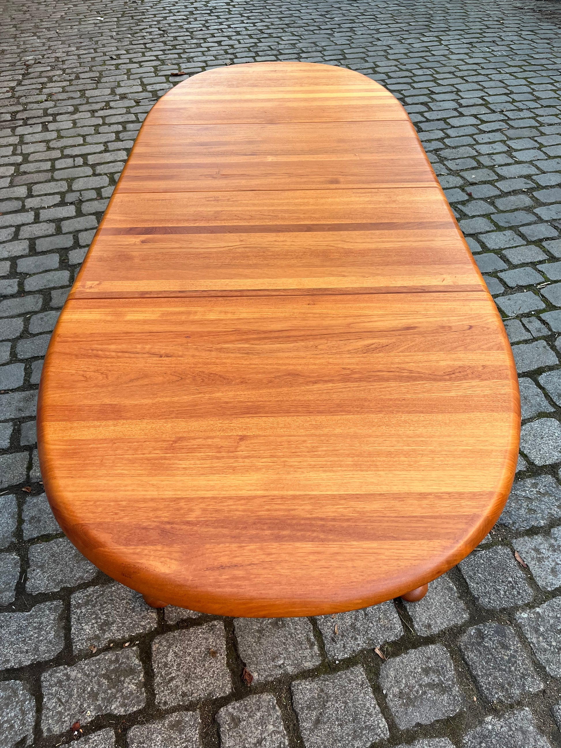 Ovaler ausziehbarer Esstisch Teak von Snedkergaarden