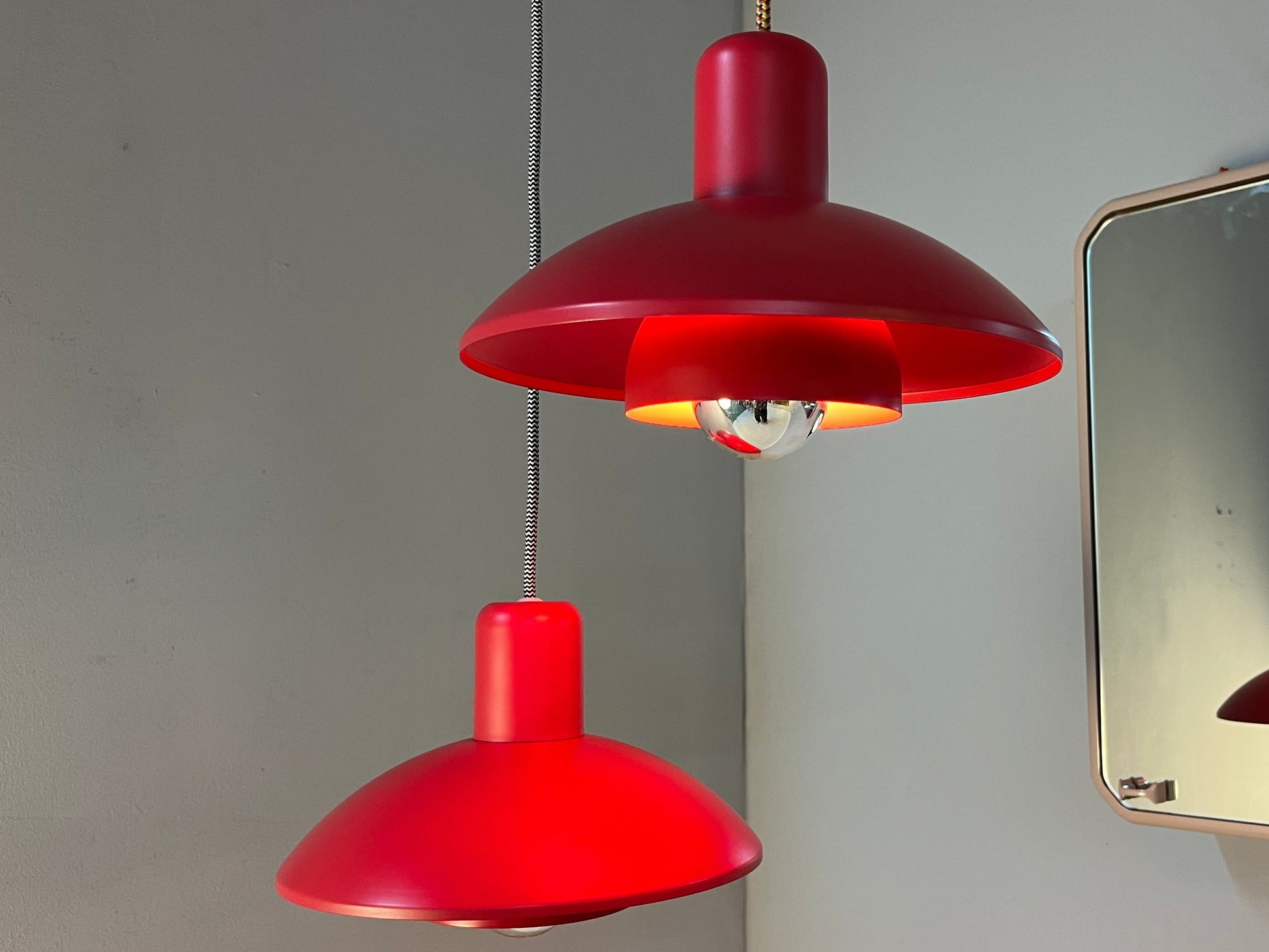 Hängelampe Typ 728 rot von Horn
