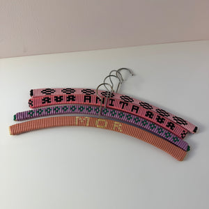 Set: 4x Kleiderbügel lila pink
