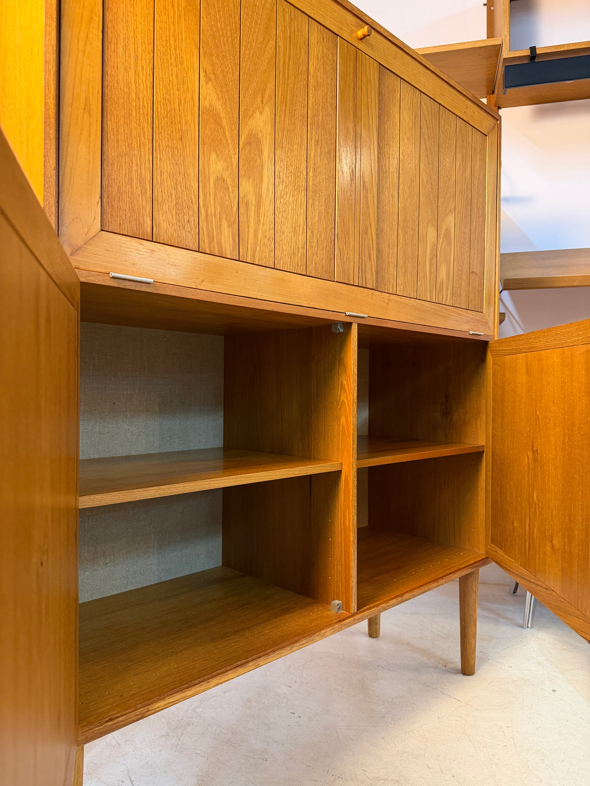 Barschrank Eiche von Rud Thygesen & Johnny Sørensen für HG Furniture