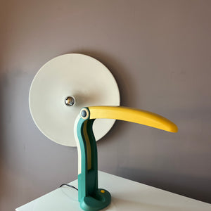 Tischlampe Toucan groß grün gelb von H.T. Huang für Huangslite