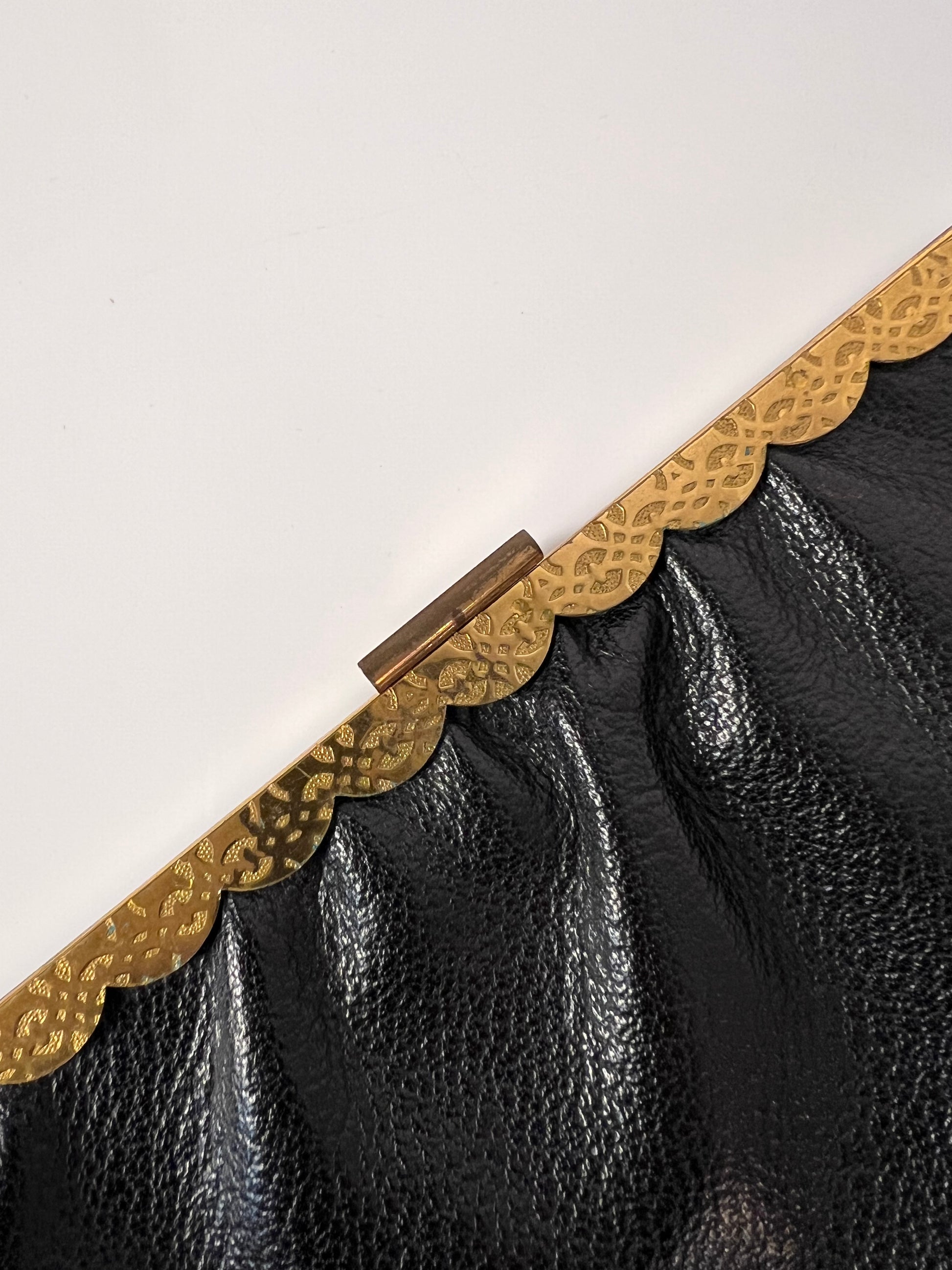 Tasche Echtleder schwarz & Messing KaDeWe 70er