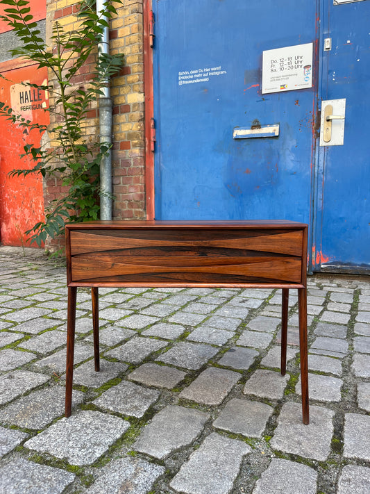 Beistelltisch Modell 6835  Palisander von Rimbert Sandholt für Glas & Trä