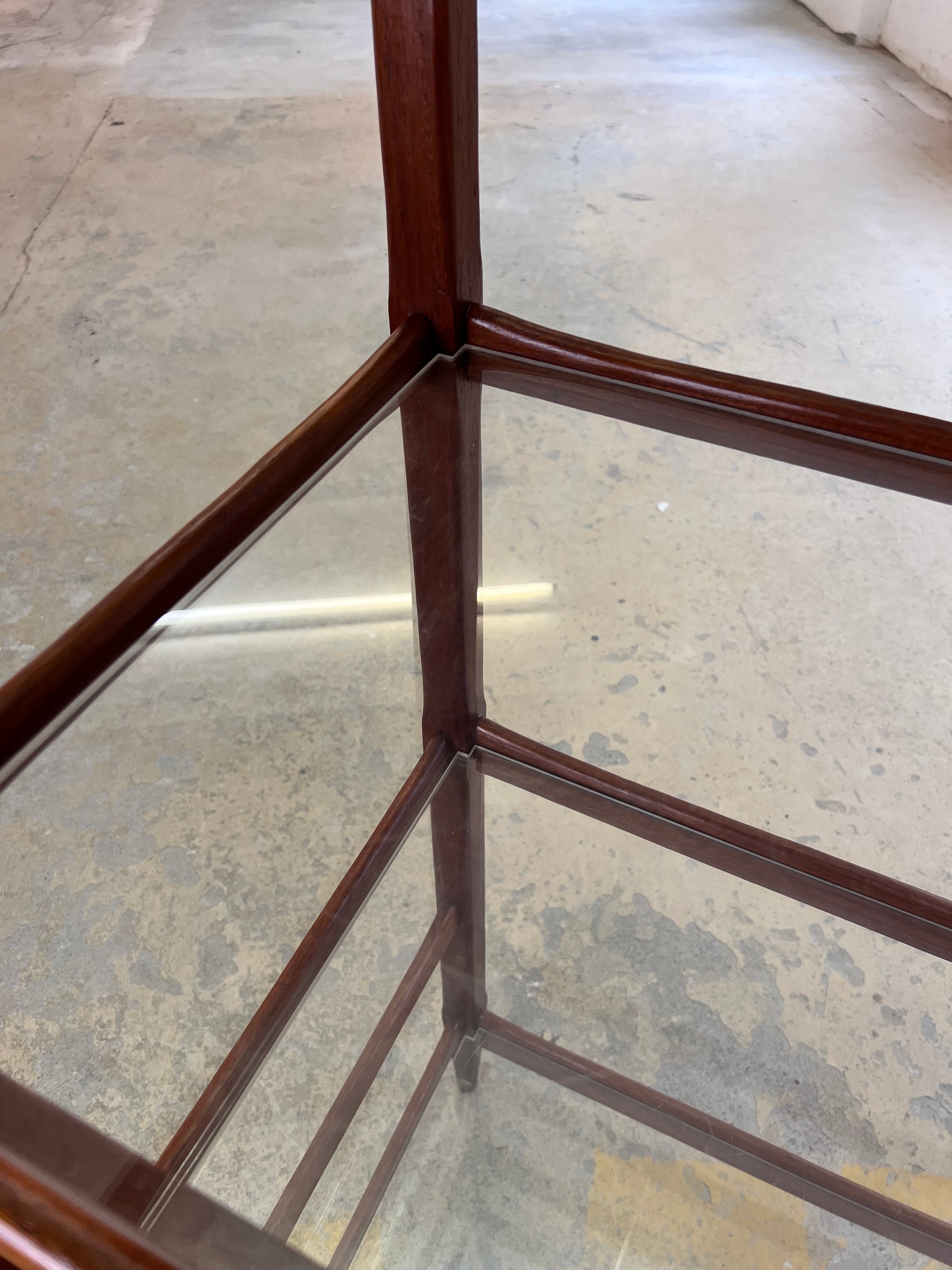 Regal Teak mit Acrylglasplatten aus Däenmark