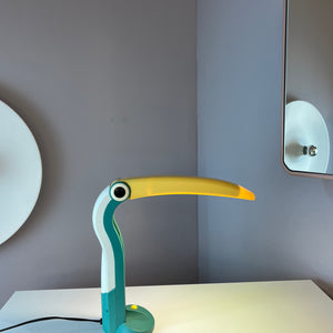 Tischlampe Toucan groß grün gelb von H.T. Huang für Huangslite