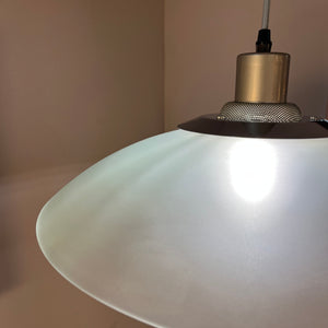 Lamellenlampe Milchglas von von Dana Light