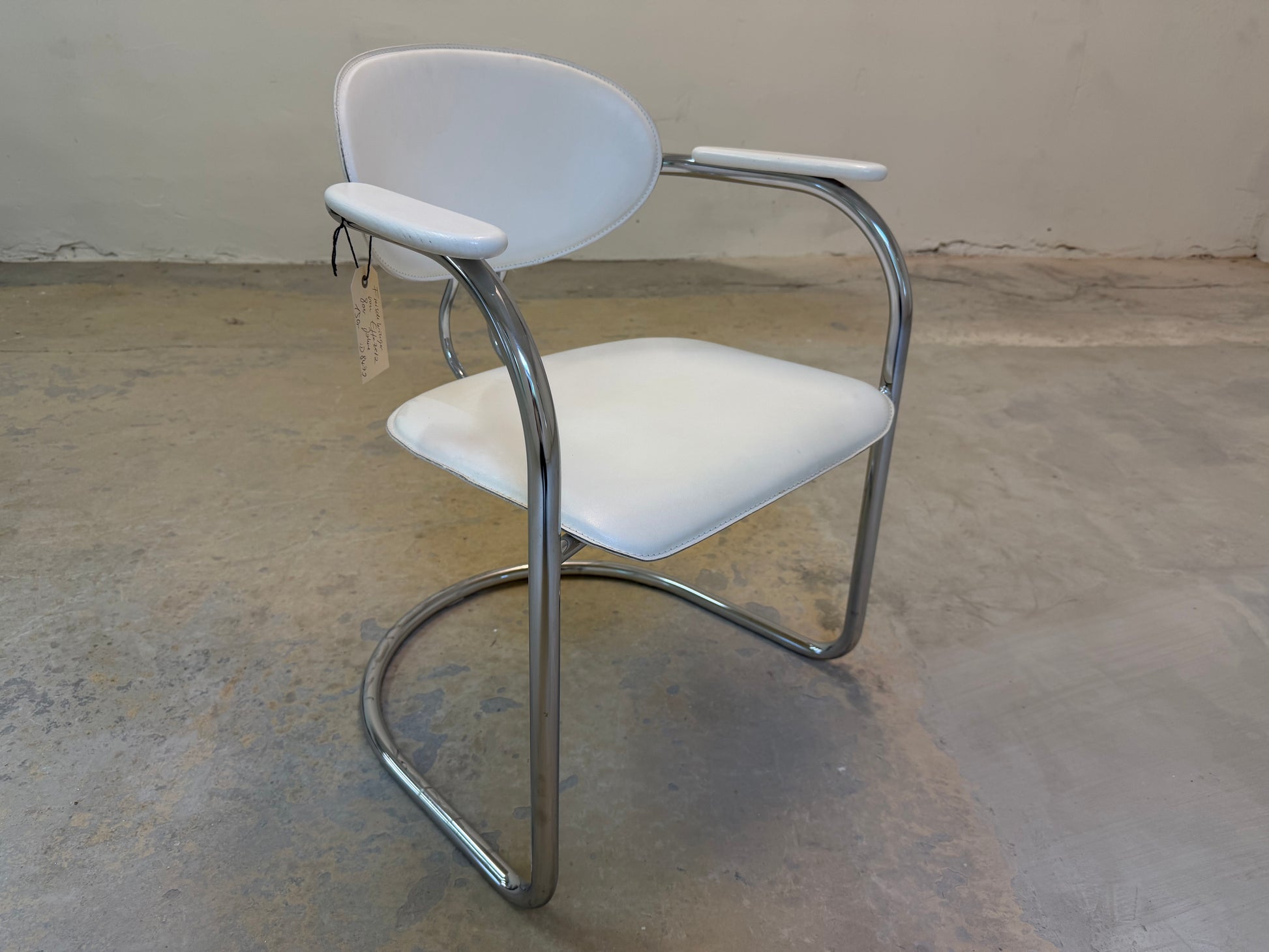 Freischwinger weiß Chrom von Effezeta