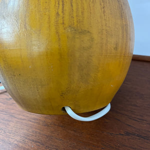 Kugeltischlampe Keramik mit Naturfaser Schirm