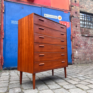 Breite Kommode Teak zugeschrieben Borge Mogensen