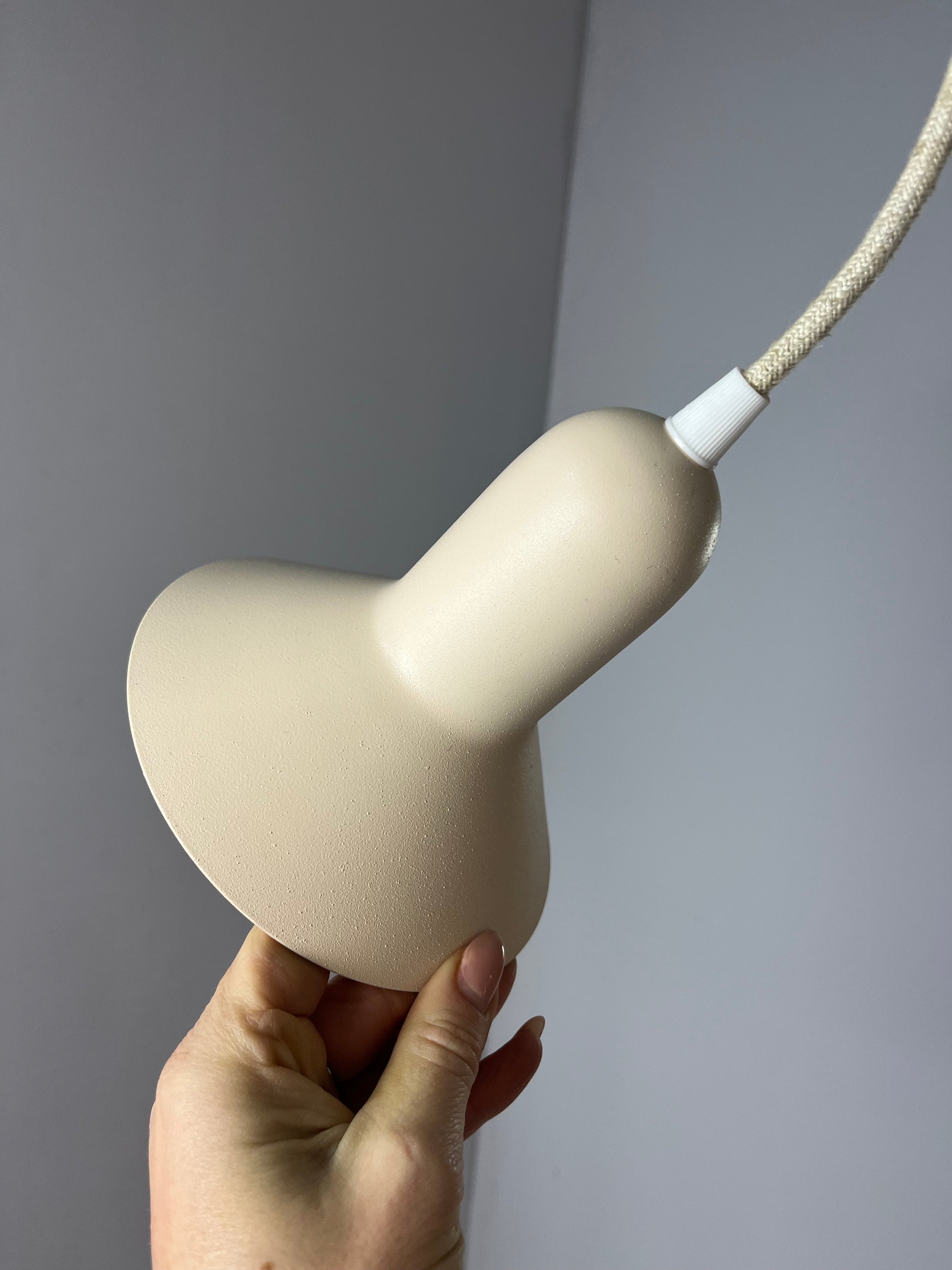 Hängelampe creme orange neu lackiert