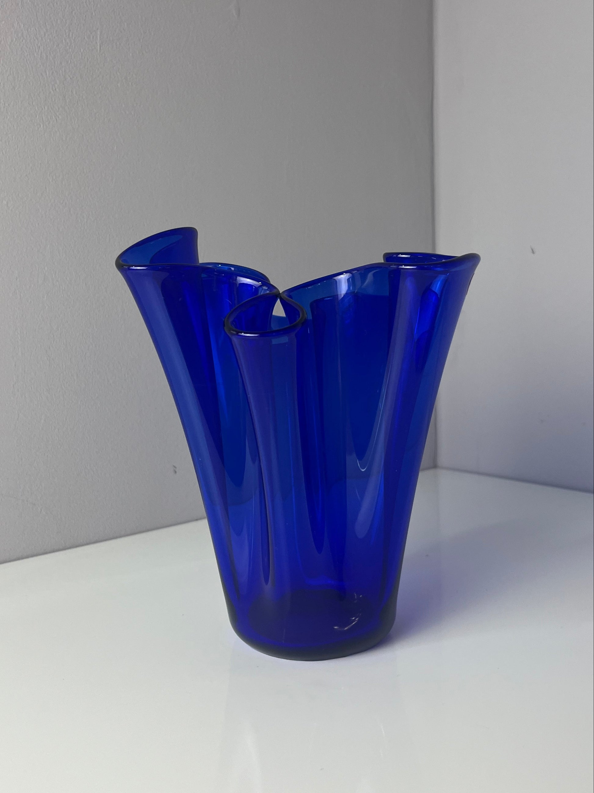 Vase Fazoletto blau Glas von Ancher Iversen