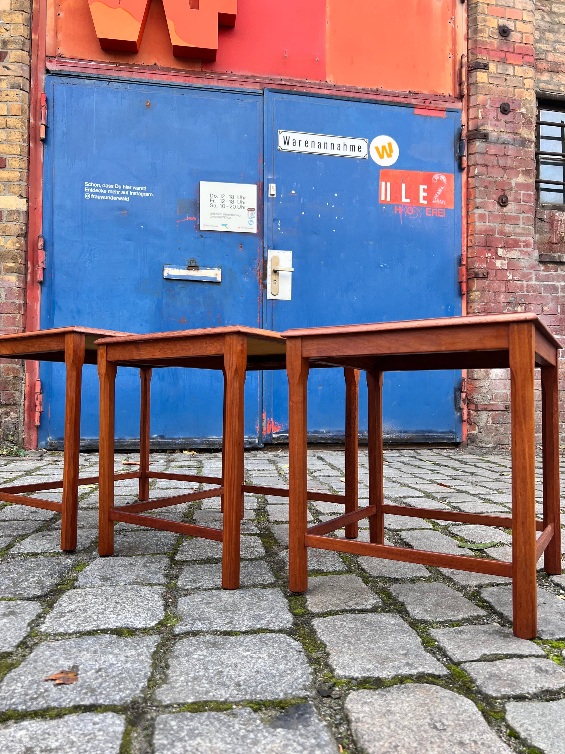 Satztische grau grün Fliesen Teak aus Dänemark