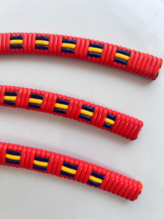 Set: 3x Kleiderbügel rot 50er