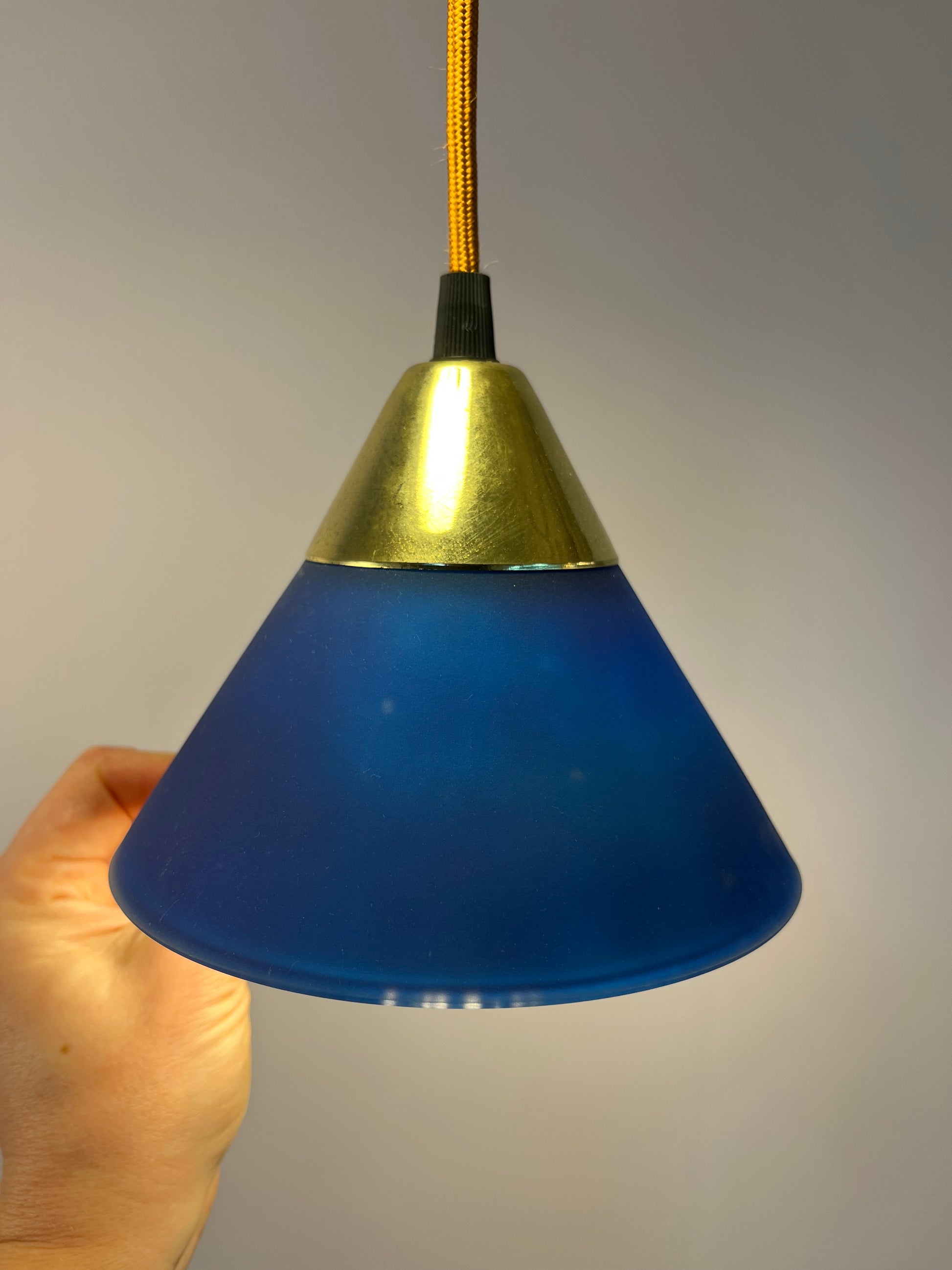 Set: 2x Hängelampe blau Glas Messing