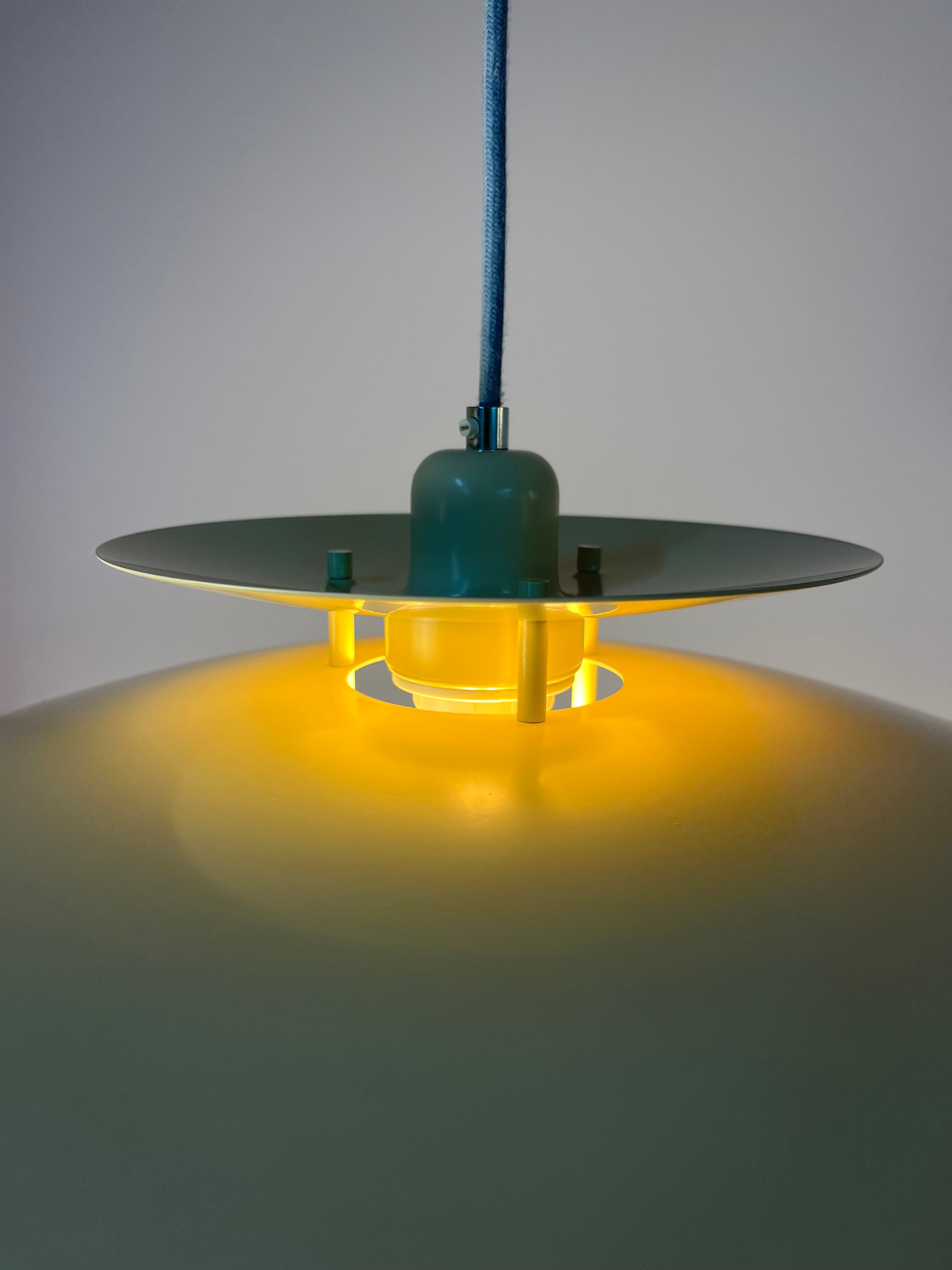 Lamellenlampe creme aus Dänemark