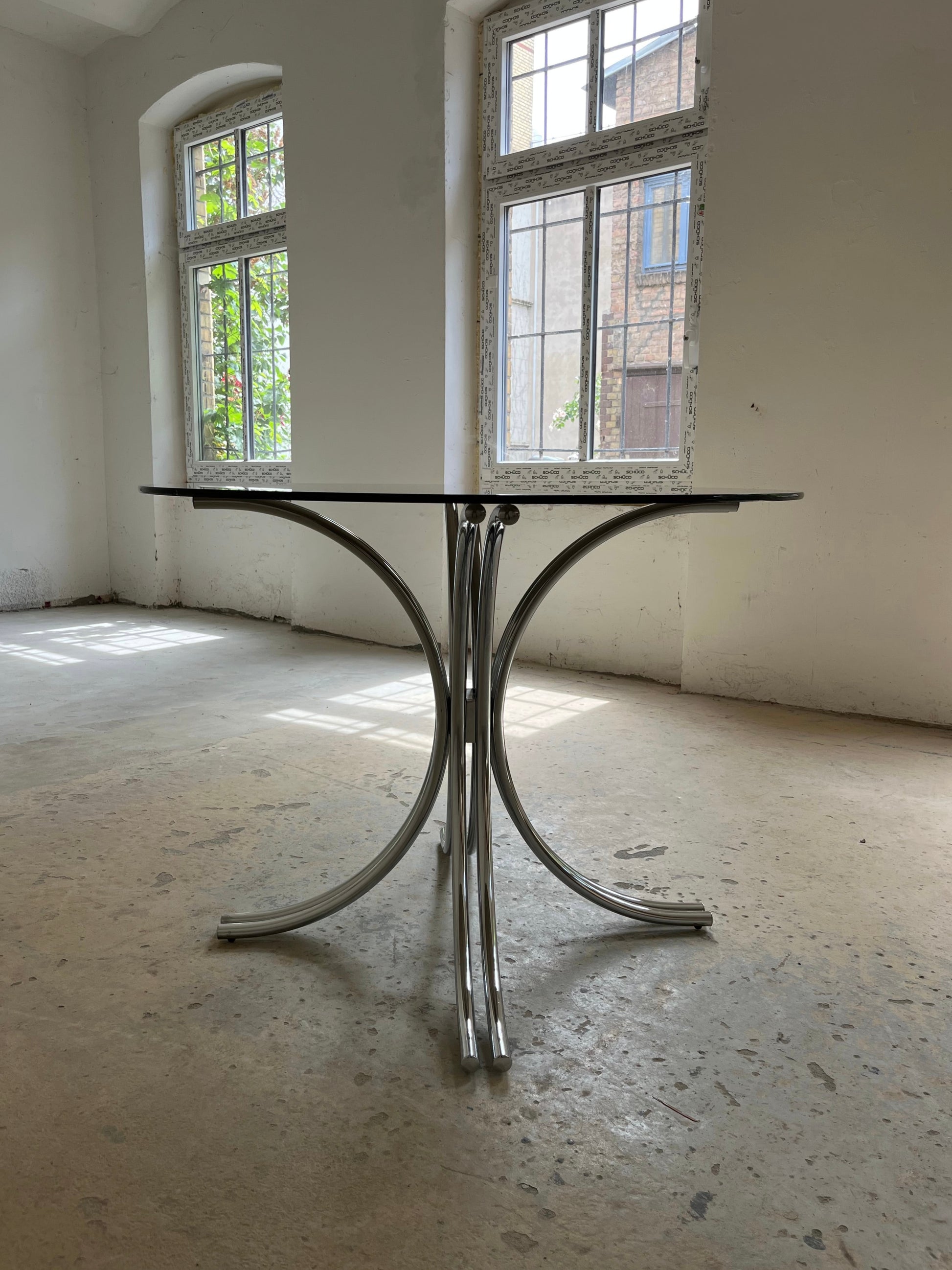 Runder Esstisch Rauchglas Chrom