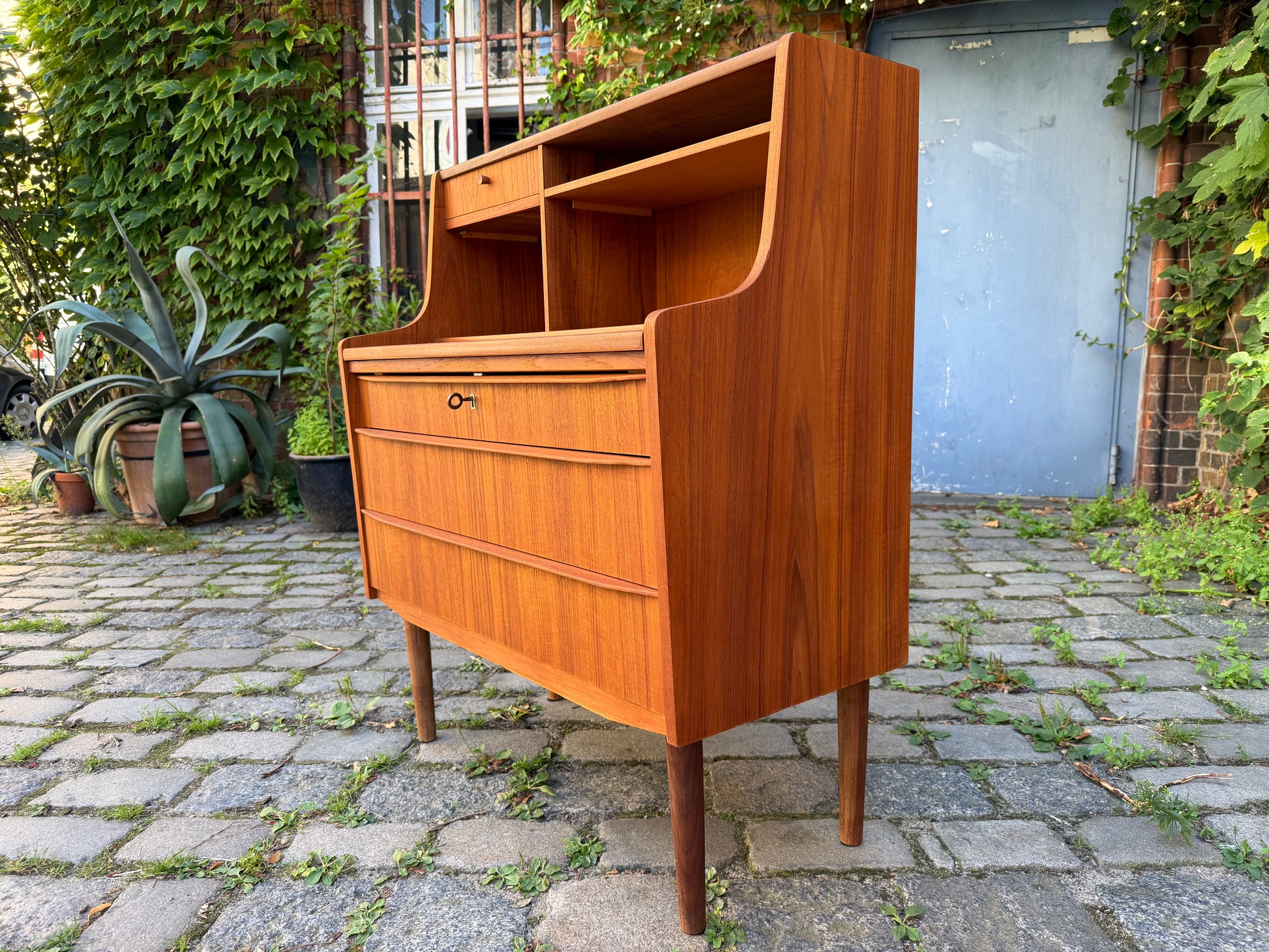 Sekretär Teak mit Spiegel & Schloss aus Dänemark