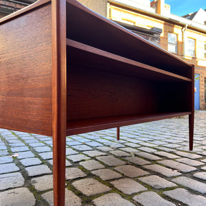 Freistehender Schreibtisch Teak von Wilhelm Renz