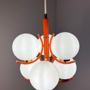 Kronleuchter weiß orange von Richard Essig