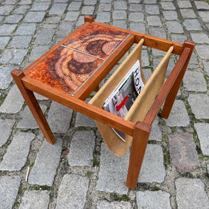 Beistelltisch Teak mit Zeitungsablage & Fliesen aus Dänemark