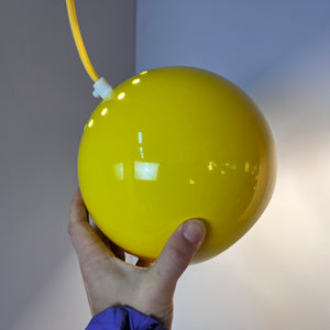 Kugellampe gelb aus Dänemark