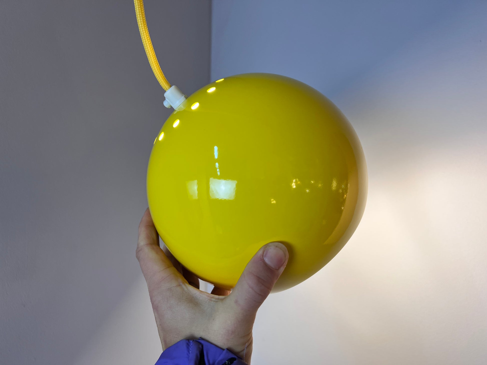 Kugellampe gelb aus Dänemark