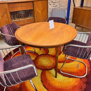Runder Esstisch Teak mit Butterfly Auszug