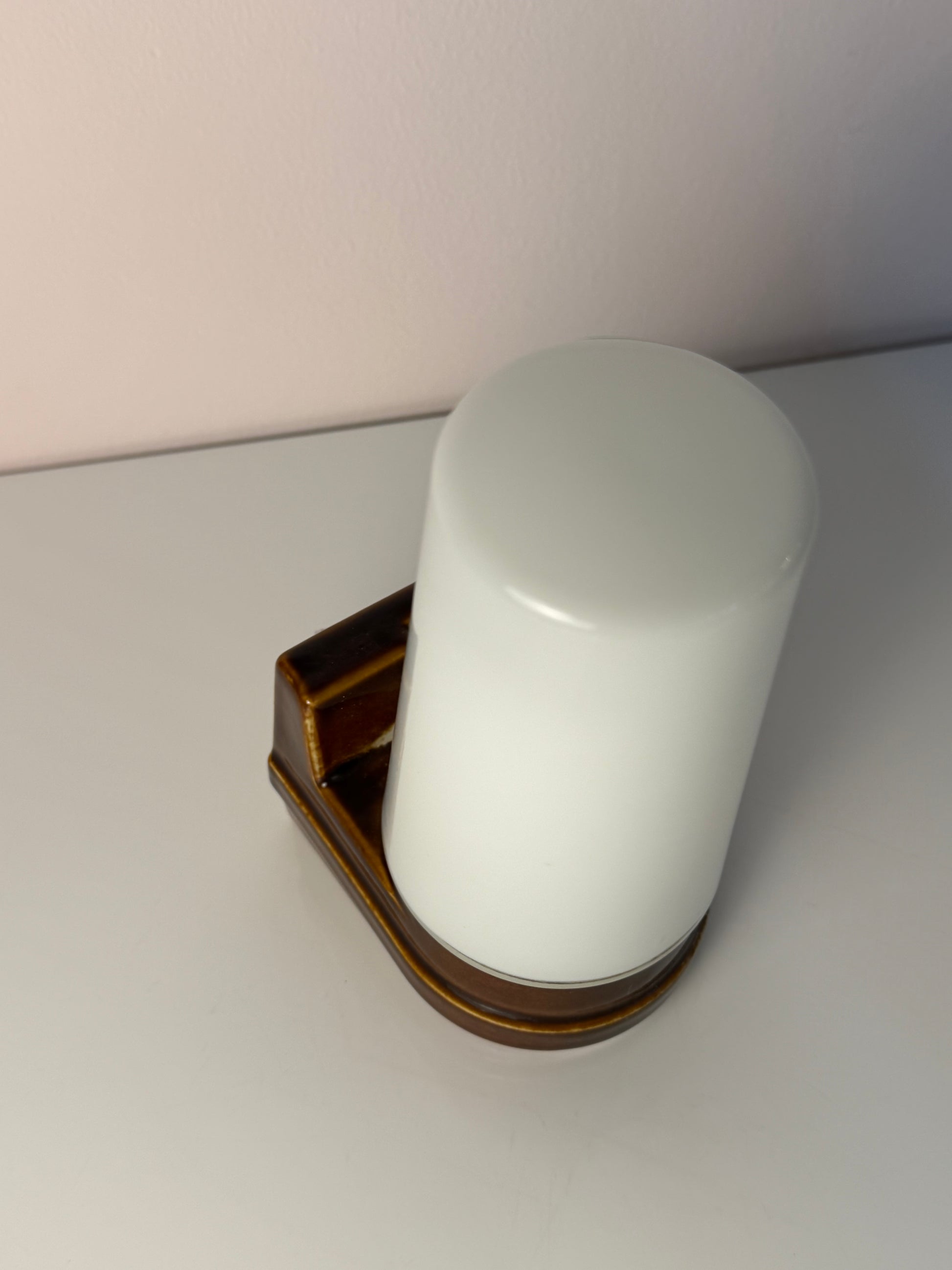 Wandlampe Modell 6080 braun von Sigvard Bernadotte für Ifö