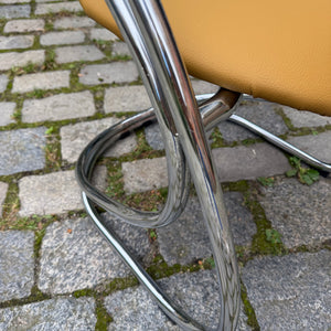 Freischwinger senfgelb neu gepolster Leder Chrom
