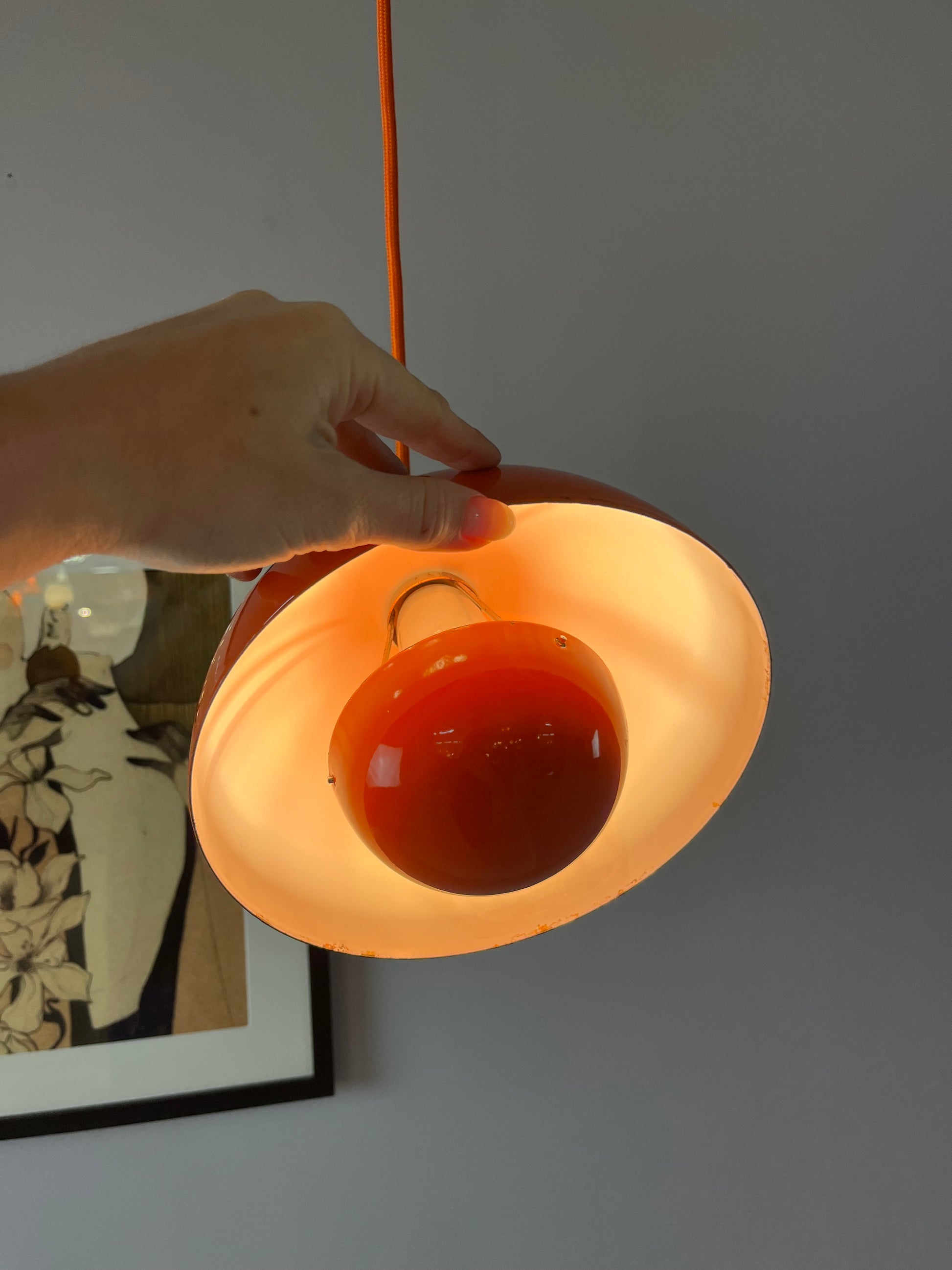 Hängelampe Flowerpot VP1 orange Emaille von Verner Panton für Louis Poulsen