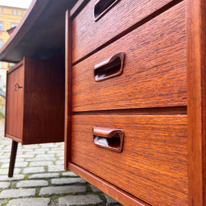 Freistehender Schreibtisch Teak von VKW Möbel