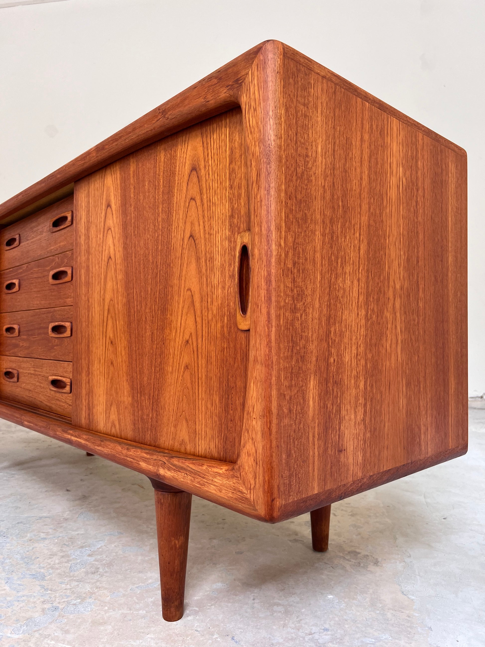 Sideboard Teak von H.P. Hansen - Breite 169 cm