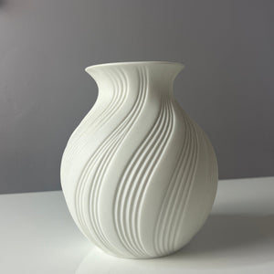 Vase 0216 Biskuitporzellan von Manfred Frey für Kaiser