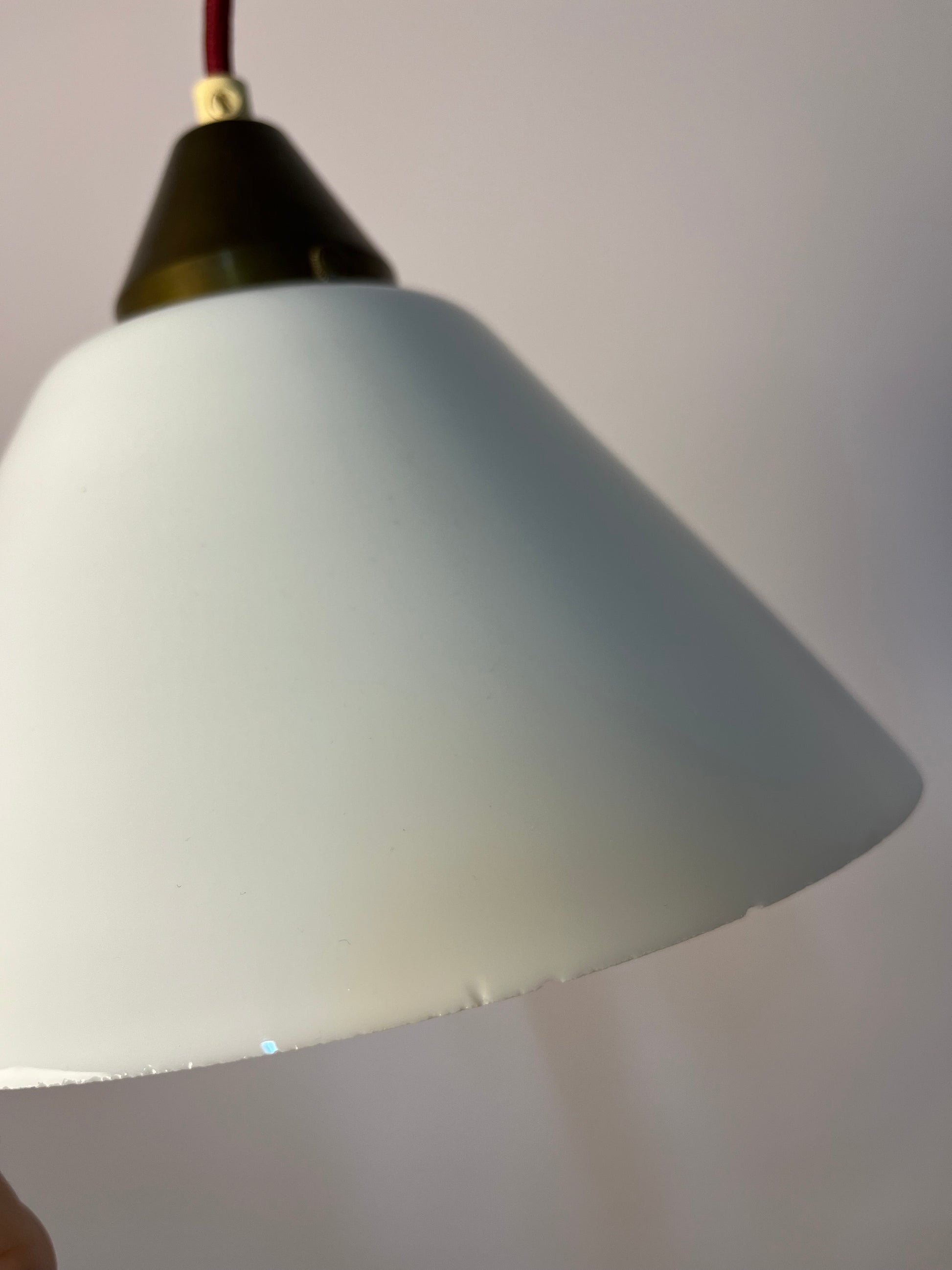 Hängelampe Opalglas Messing