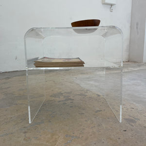 Beistelltisch Plexiglas mit Ablagefach