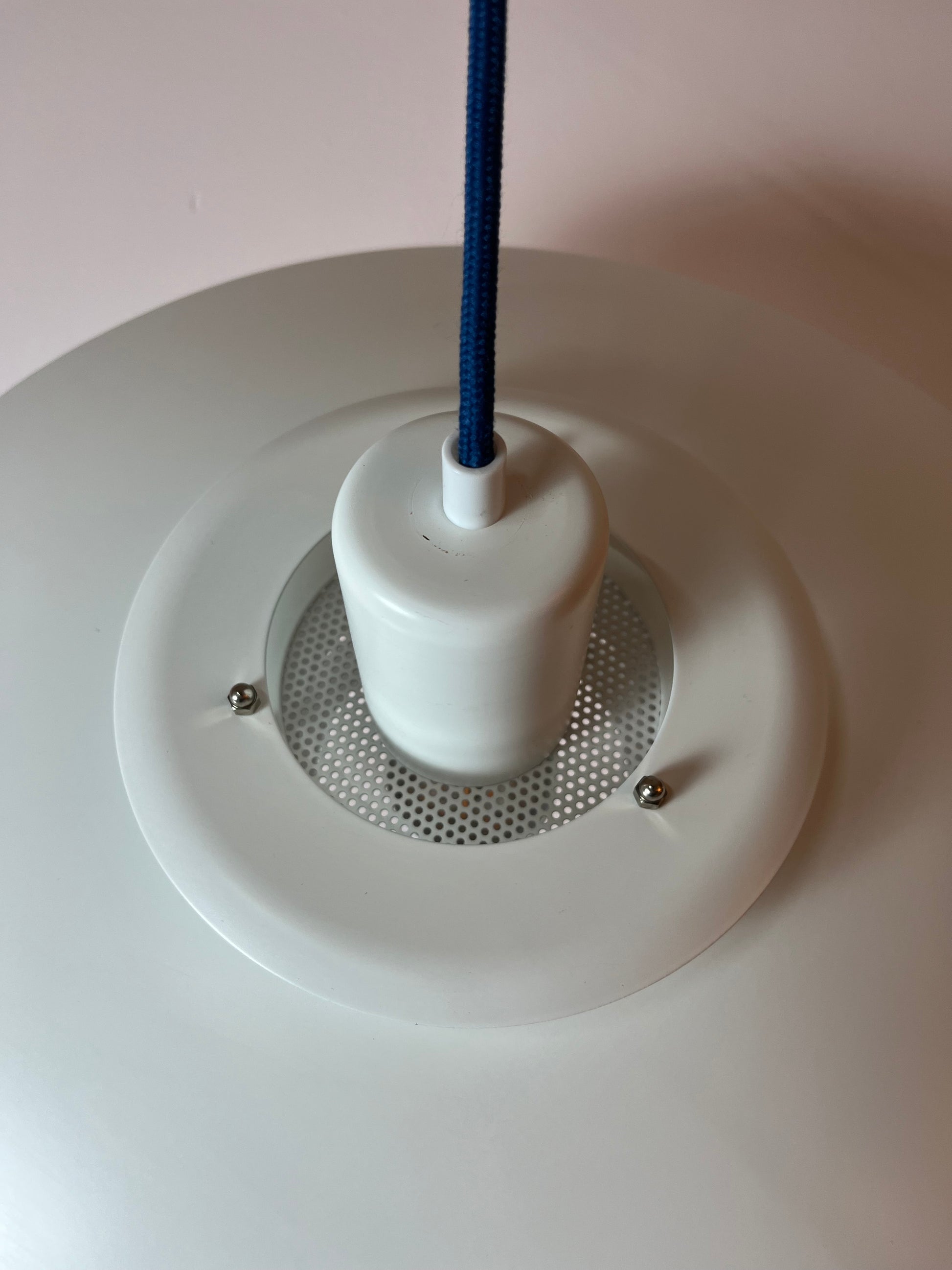 Lamellenlampe weiß aus Dänemark