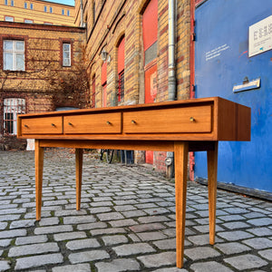 Konsolentisch Nussbaum von WK Möbel