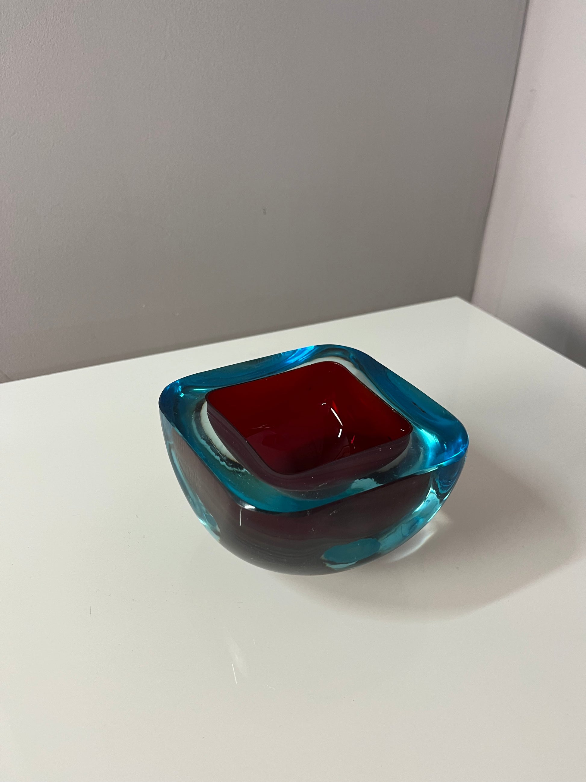 Schale rot blau Muranoglas